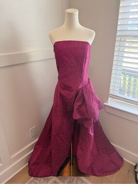 TS Couture (LightInTheBox) Magenta Textured Strapless High-Slit Gown